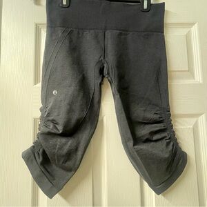 LULULEMON In the Flow Crop II Leggings Ruched Dark Gray. Size 8?